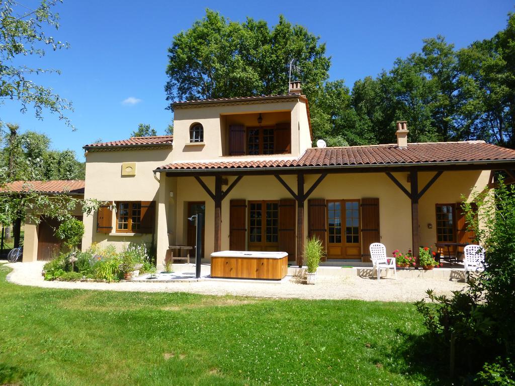 Maison De Vacances Macou 2 Capdrot Luaran gambar