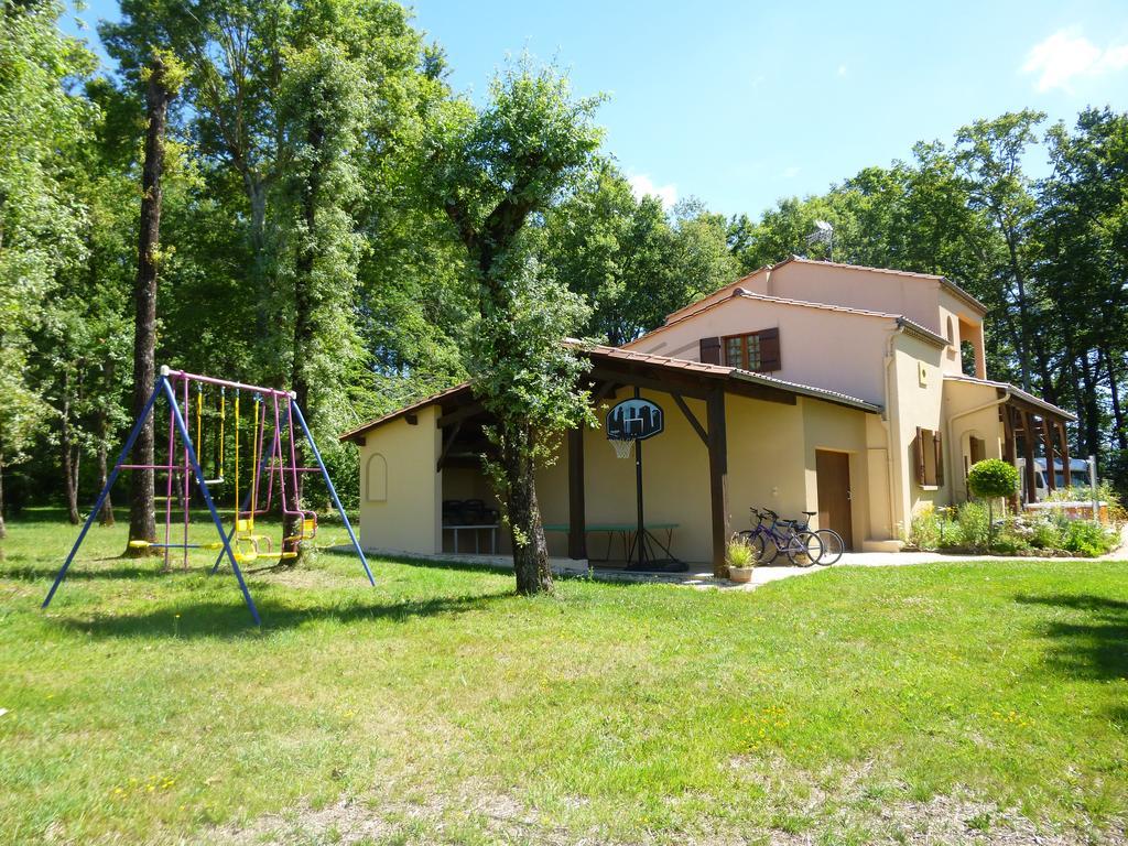Maison De Vacances Macou 2 Capdrot Luaran gambar